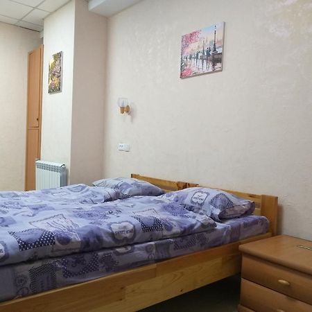 Sherlock Hotel Harkiv Dış mekan fotoğraf