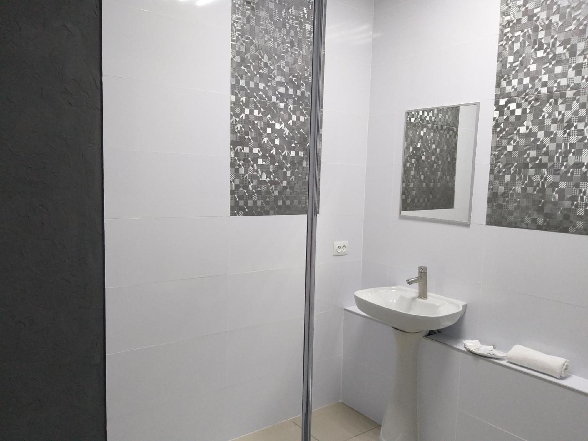 Sherlock Hotel Harkiv Dış mekan fotoğraf
