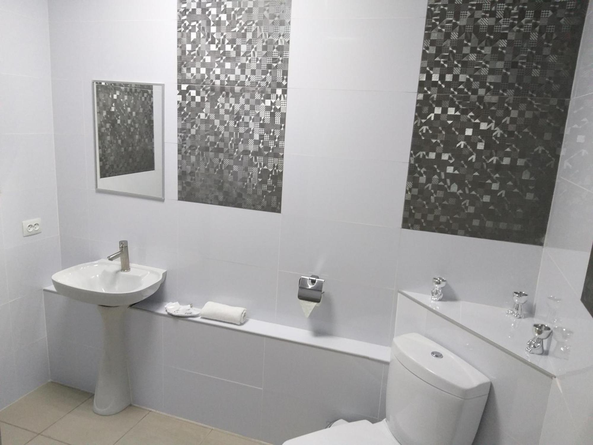 Sherlock Hotel Harkiv Dış mekan fotoğraf